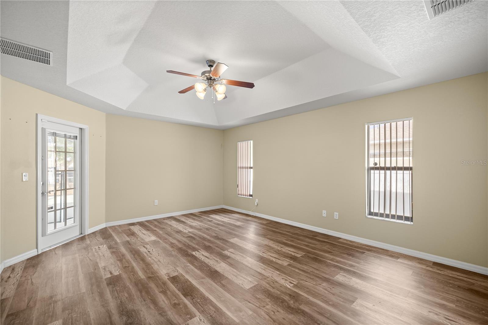 KINGSLAND COUNTRY ESTATE - Residential