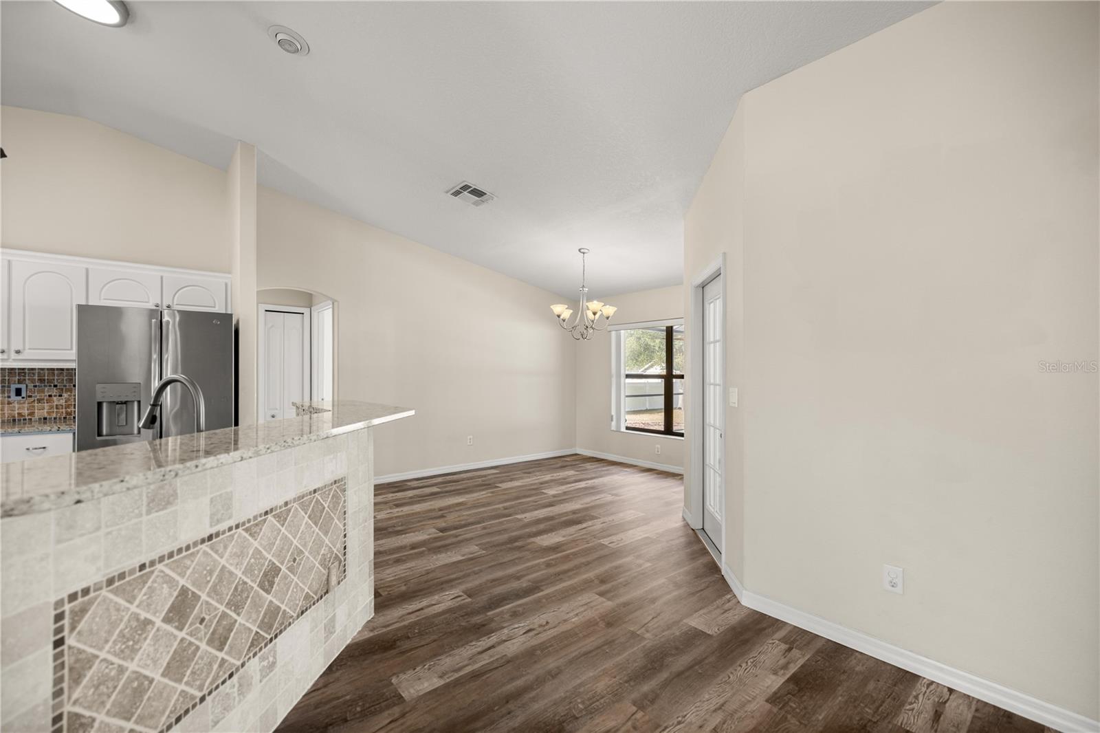 KINGSLAND COUNTRY ESTATE - Residential