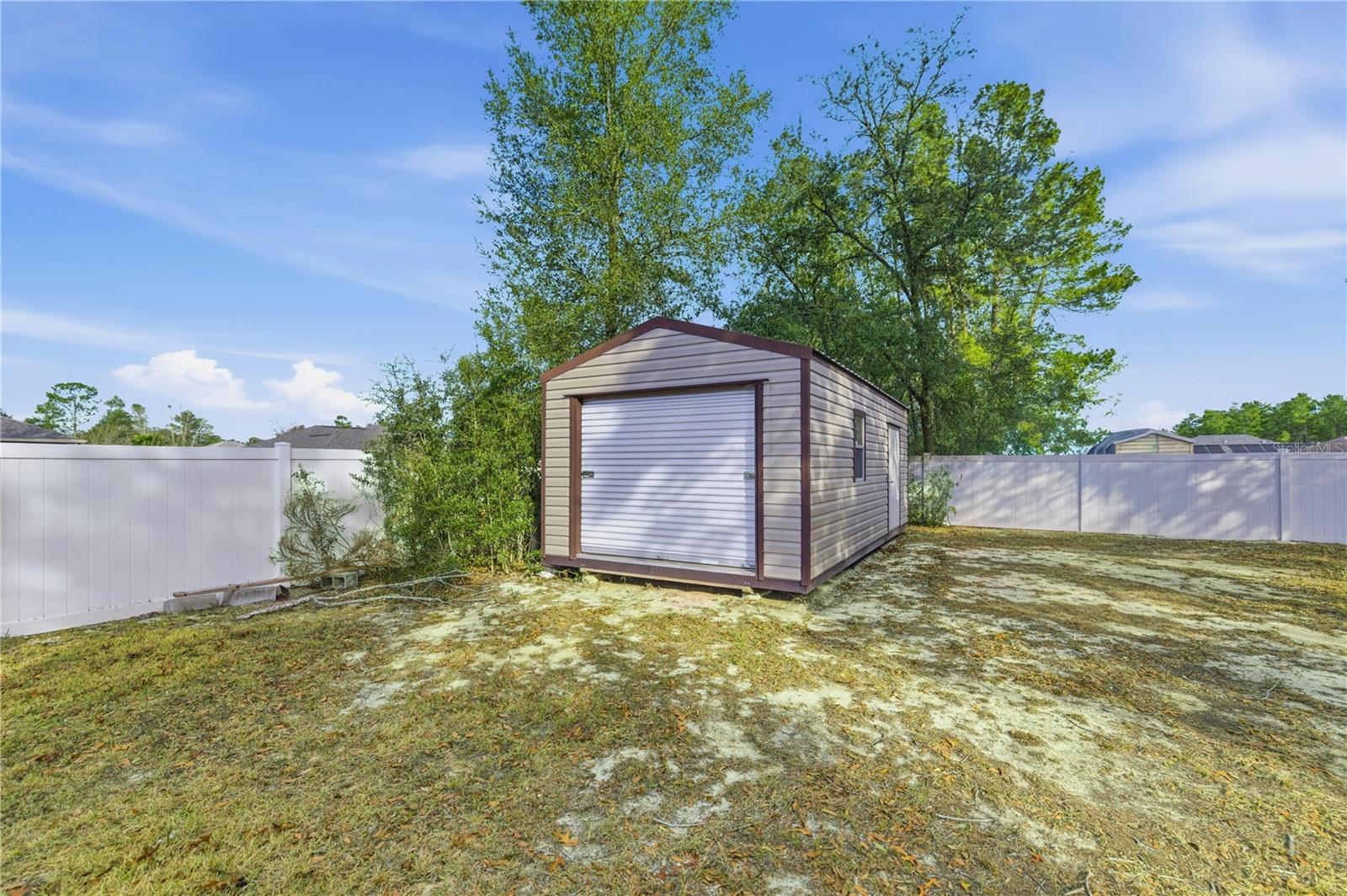 KINGSLAND COUNTRY ESTATE - Residential