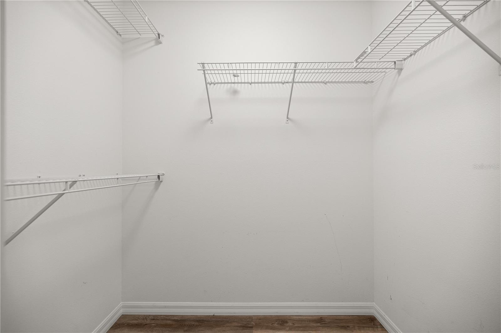 KINGSLAND COUNTRY ESTATE - Residential