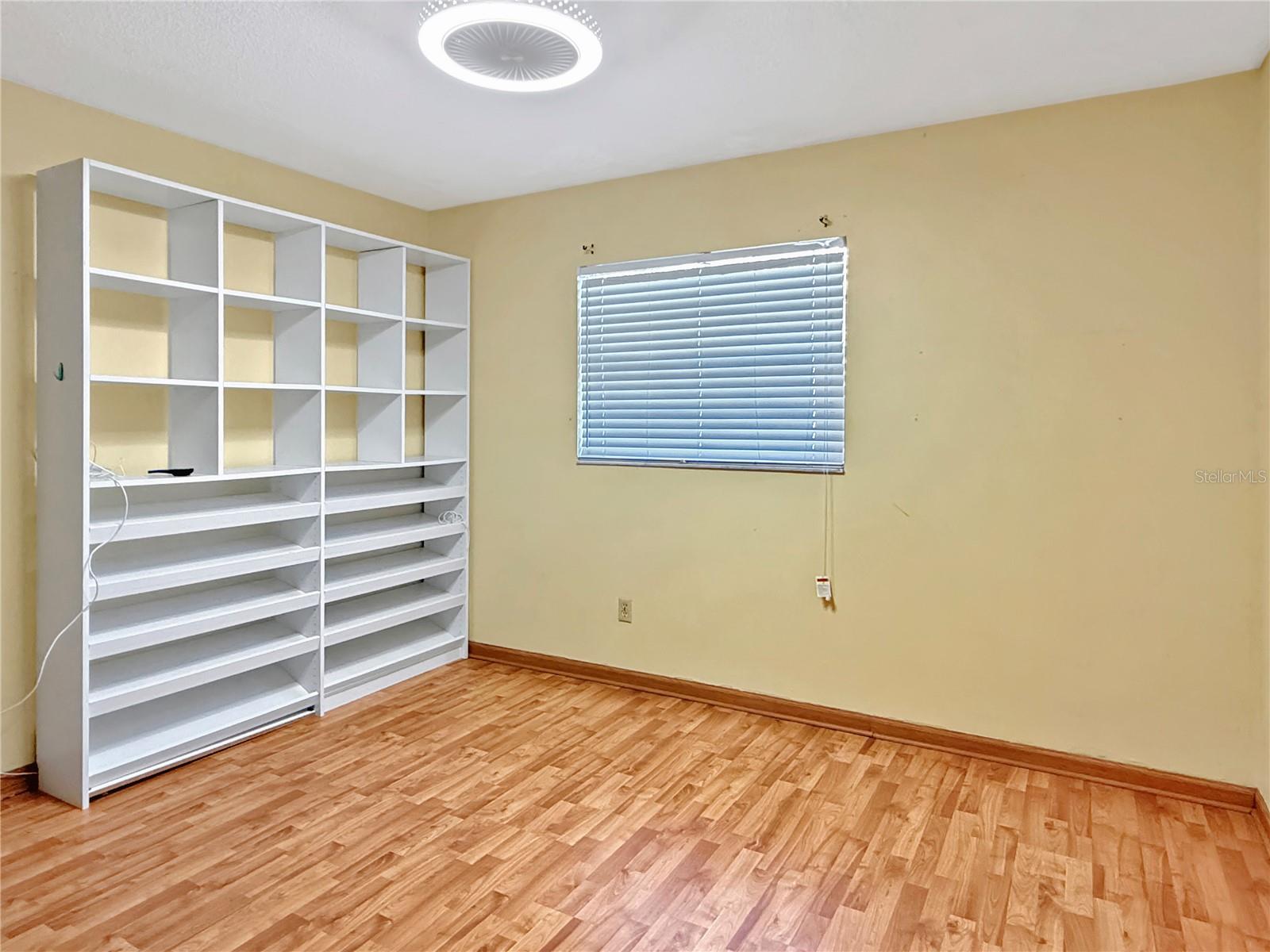 DELTONA LAKES UN 5 - Residential