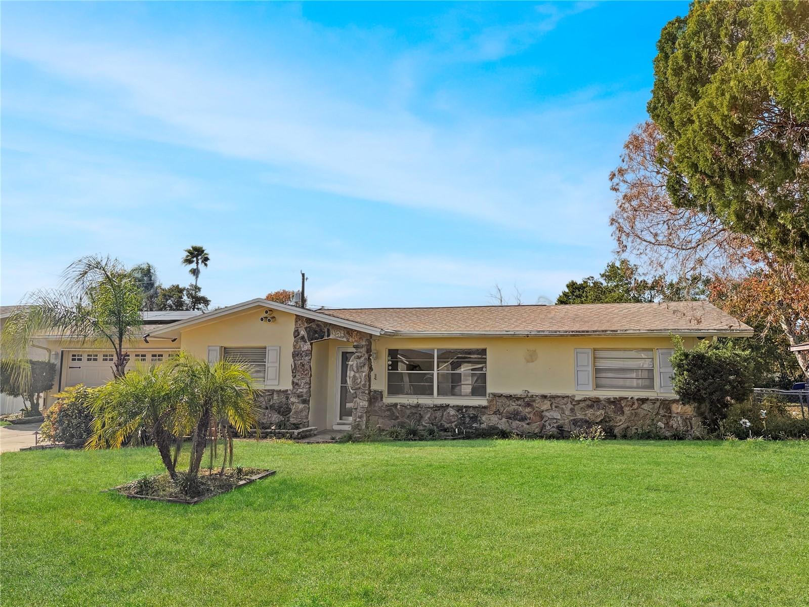 DELTONA LAKES UN 5 - Residential