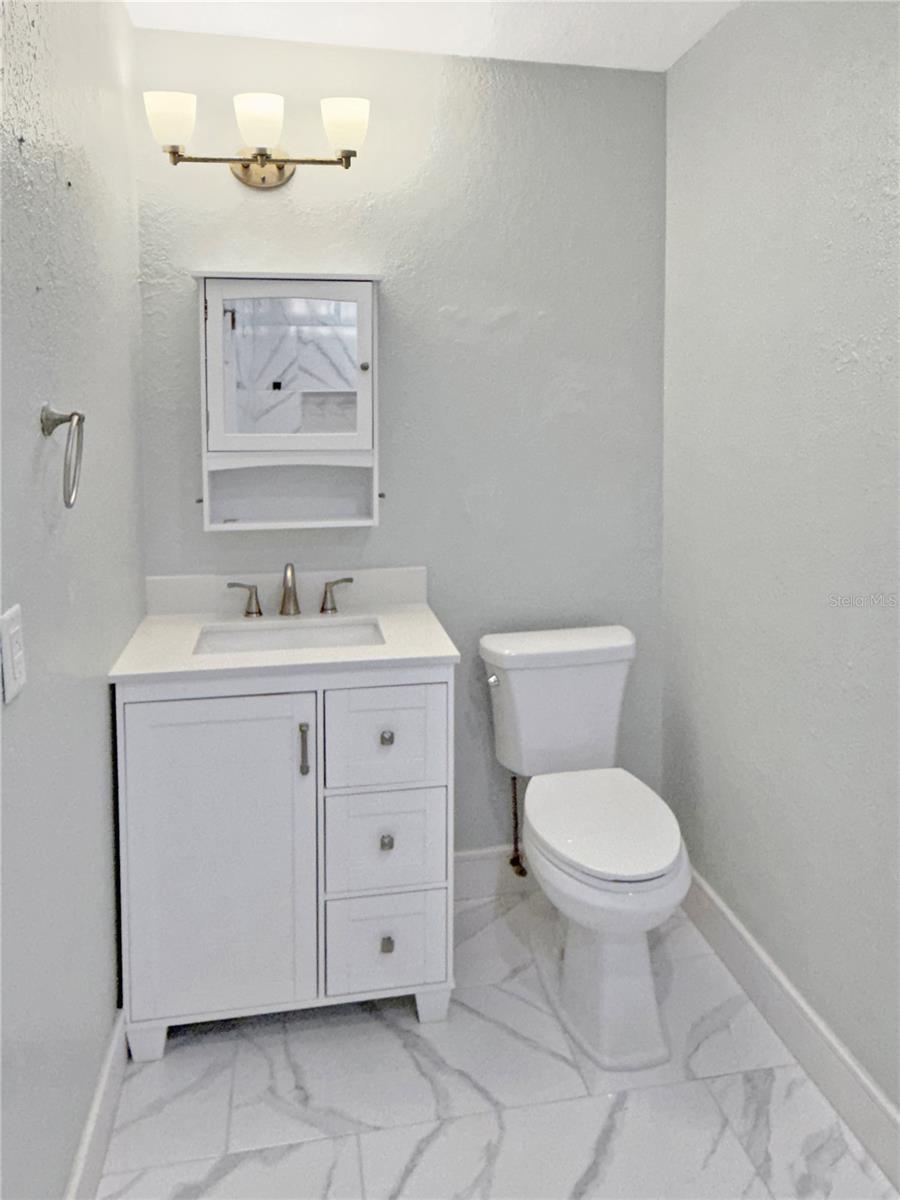 DELTONA LAKES UN 5 - Residential