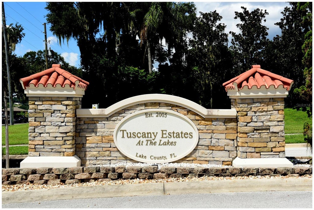 Photo of 12914 Brunello Circle, Clermont, FL 34711 (MLS # O6439589)