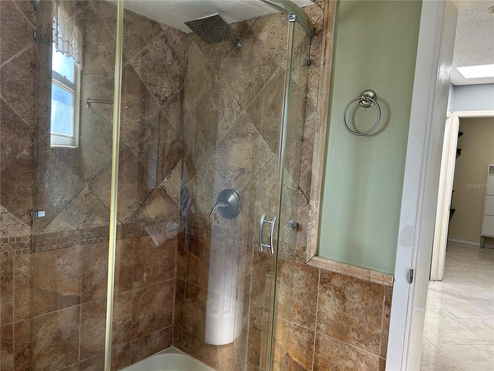 CRESTLINE - Residential