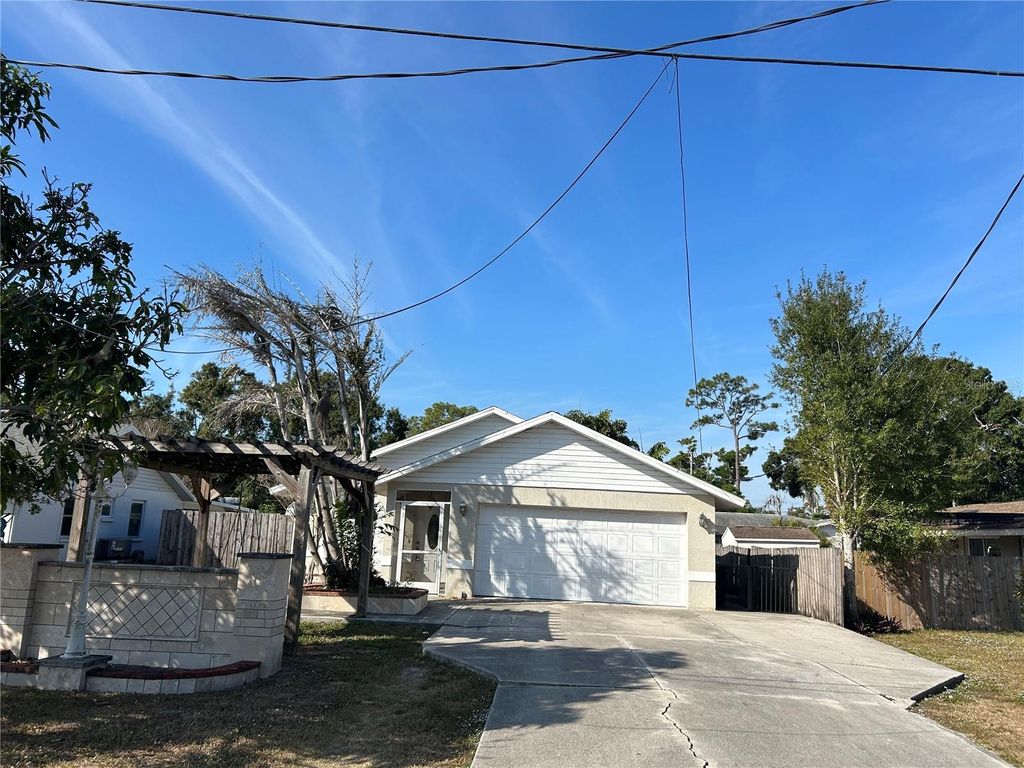 Photo of Sarasota, FL 34232 (MLS # A4672281)
