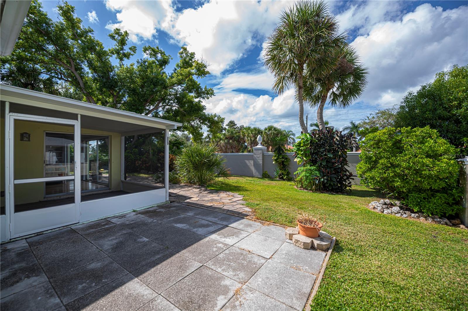 BOCA ROYALE/ENGLEWOOD GOLF VILLAS - Residential