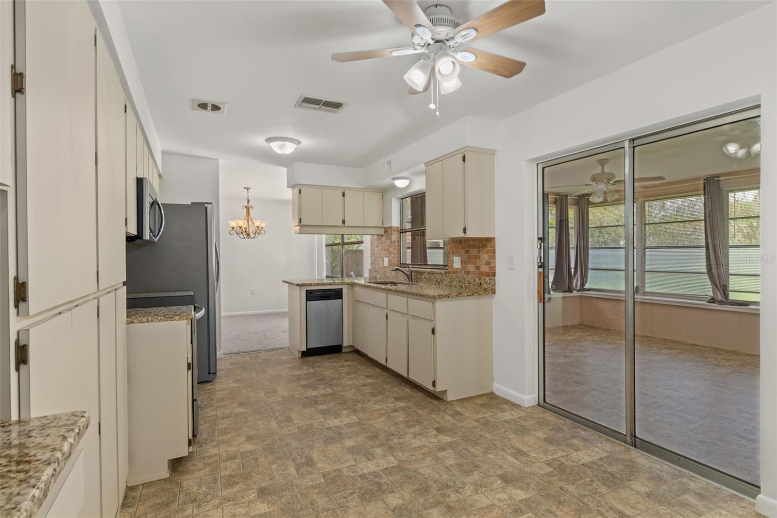 BEVERLY HILLS UNIT 08 PH 01 - Residential