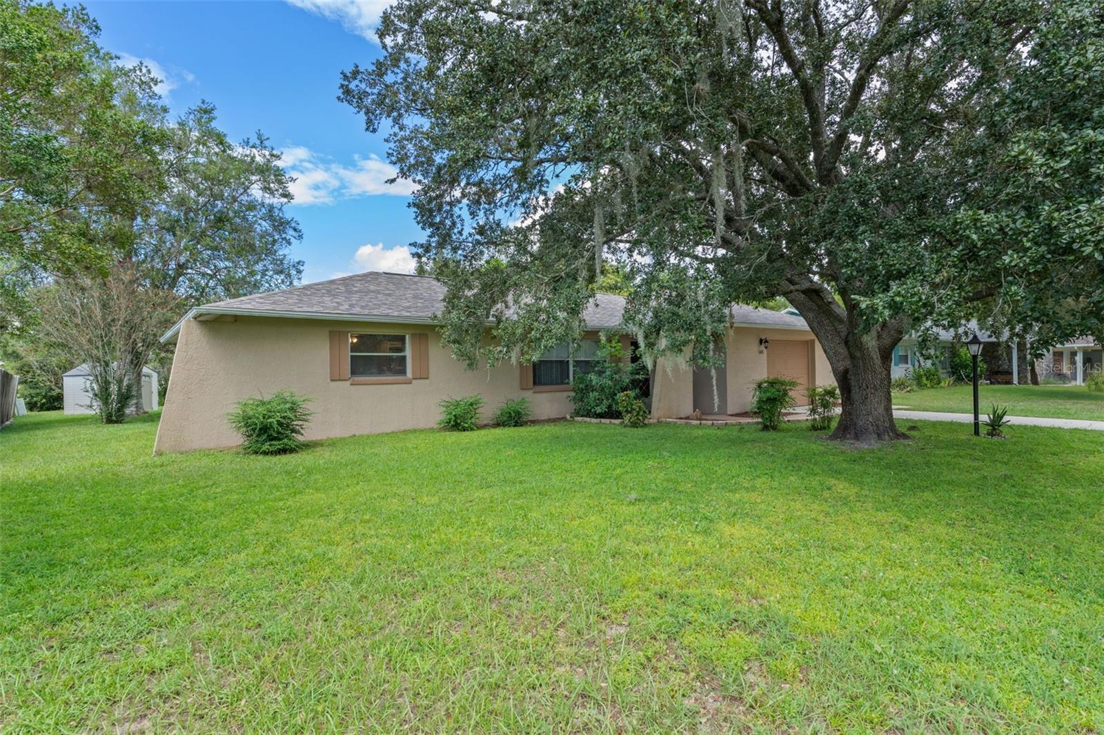 BEVERLY HILLS UNIT 08 PH 01 - Residential