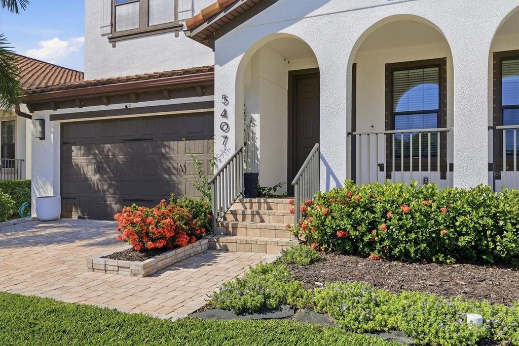 Photo of 5407 Title Row Drive, Bradenton, FL 34210 (MLS # A4691047)