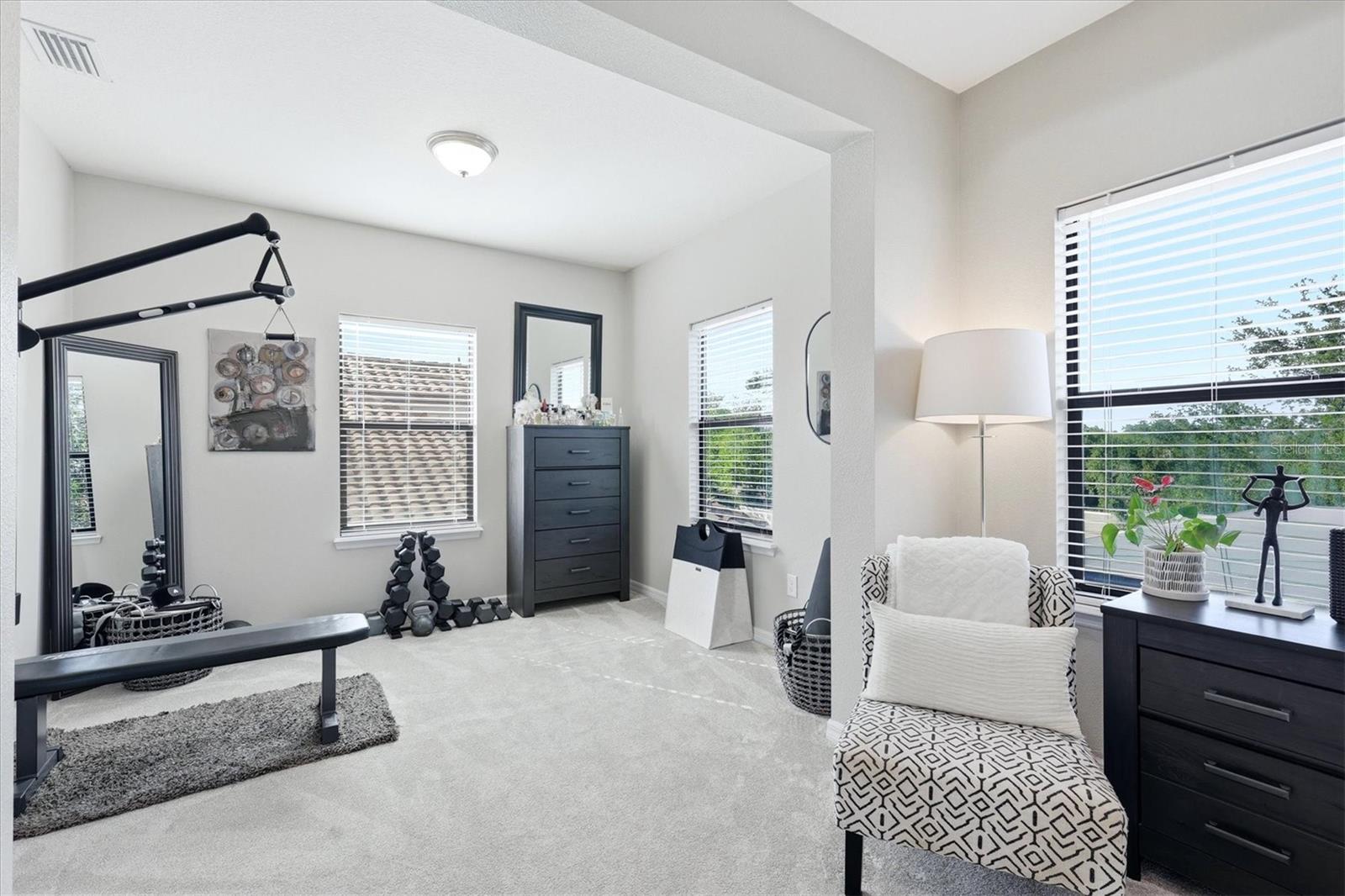 LEGENDS BAY - Residential