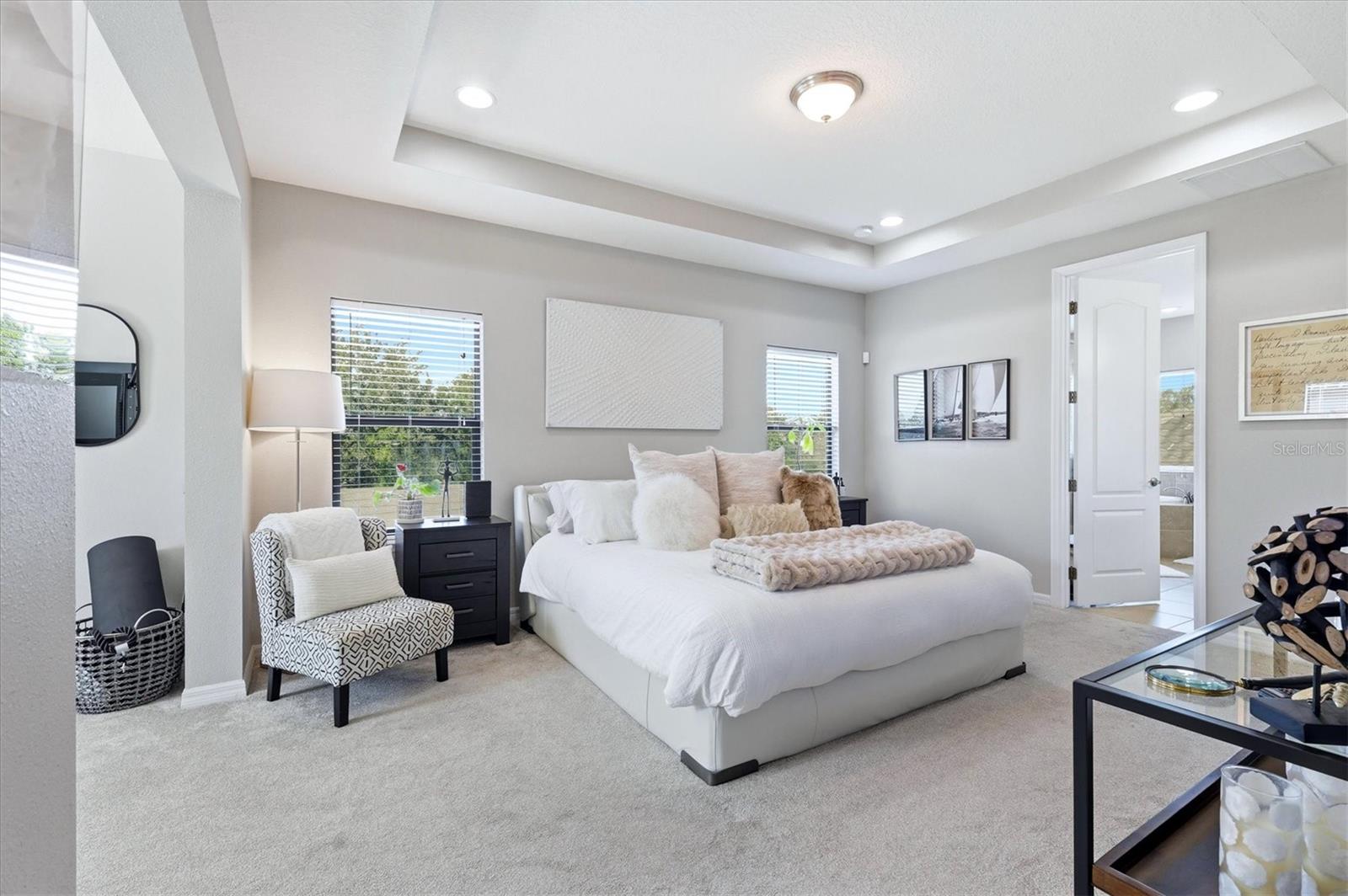 LEGENDS BAY - Residential