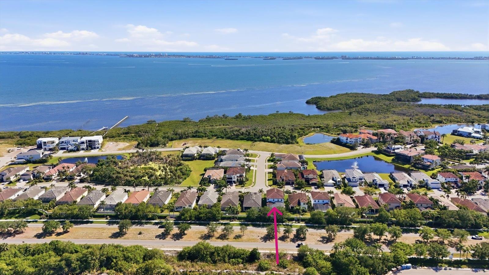 LEGENDS BAY - Residential