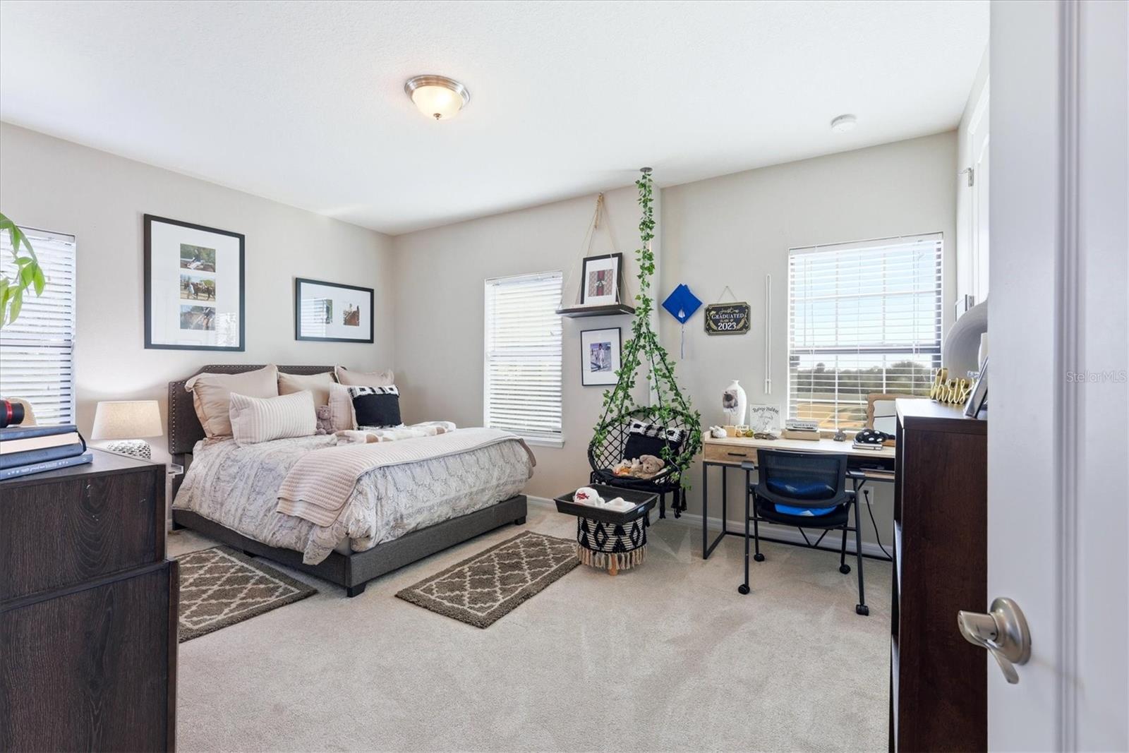 LEGENDS BAY - Residential