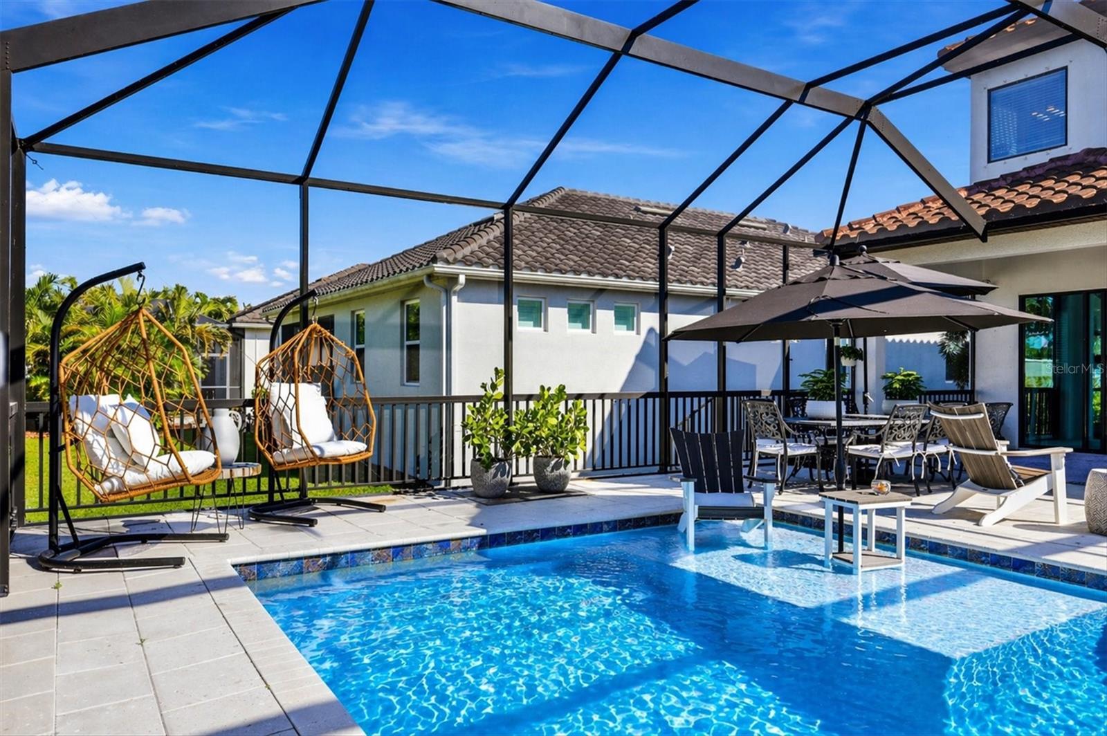 LEGENDS BAY - Residential