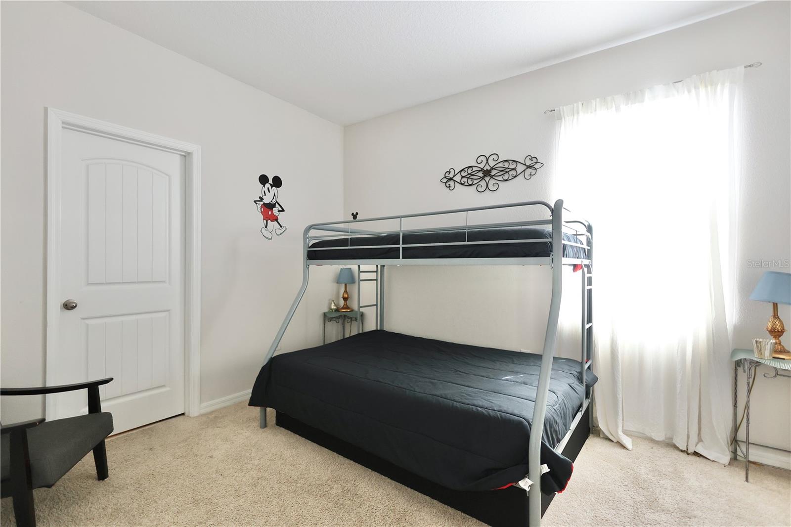 KINDRED - Residential Lease