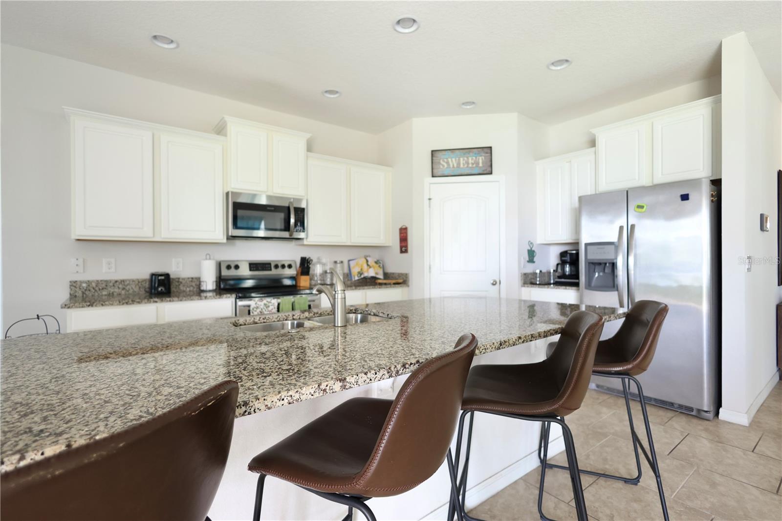 KINDRED - Residential Lease