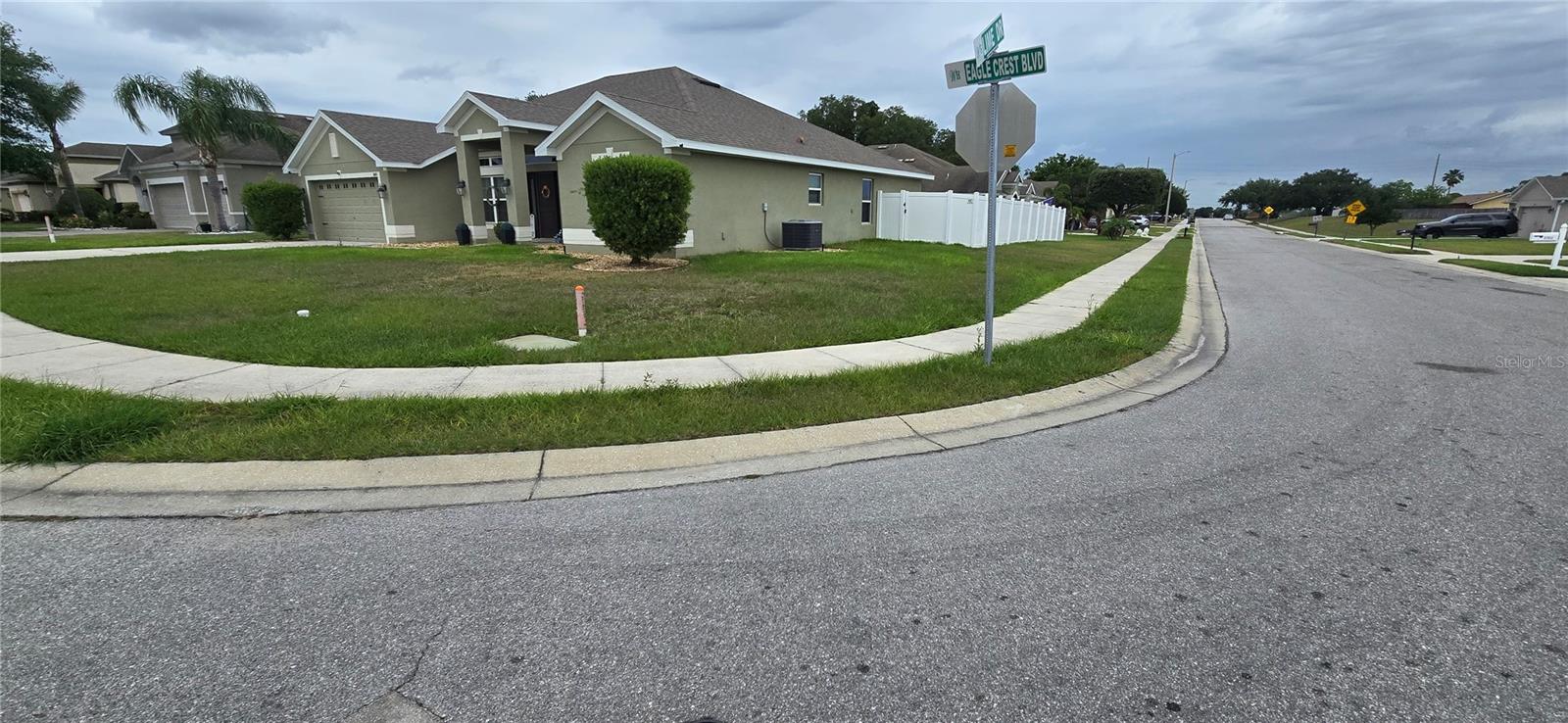 EAGLE CREST - Residential