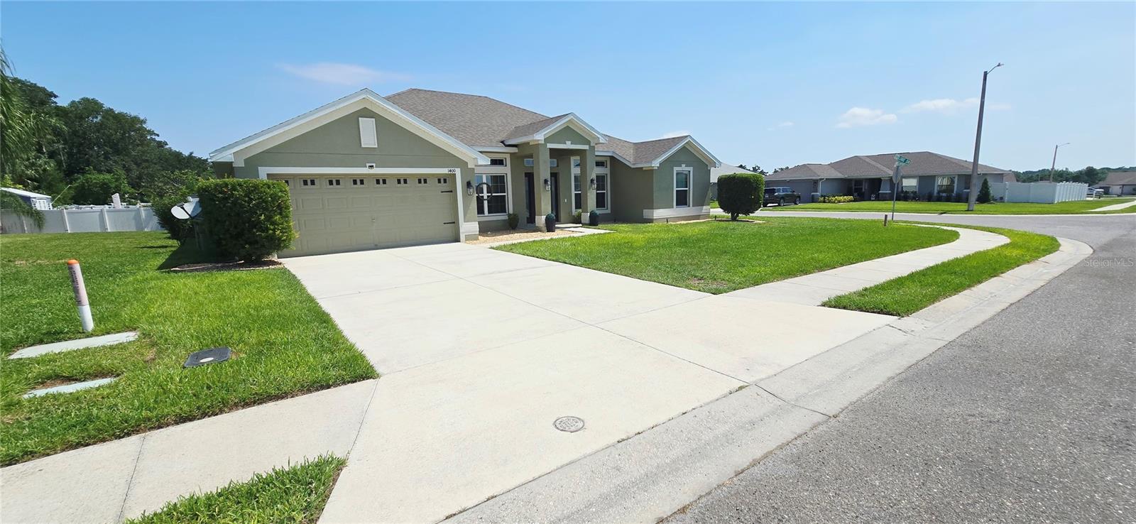 EAGLE CREST - Residential