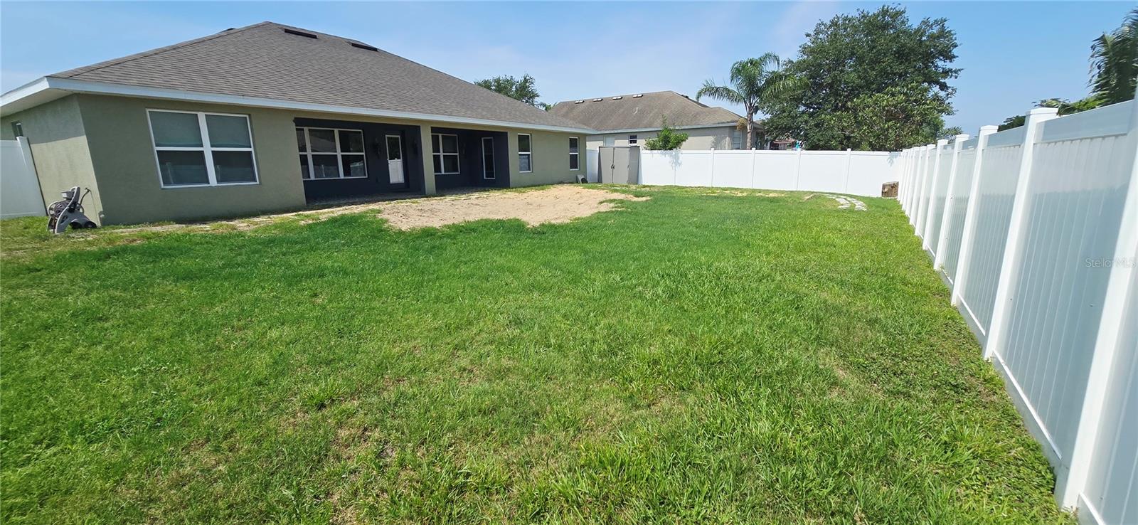 EAGLE CREST - Residential