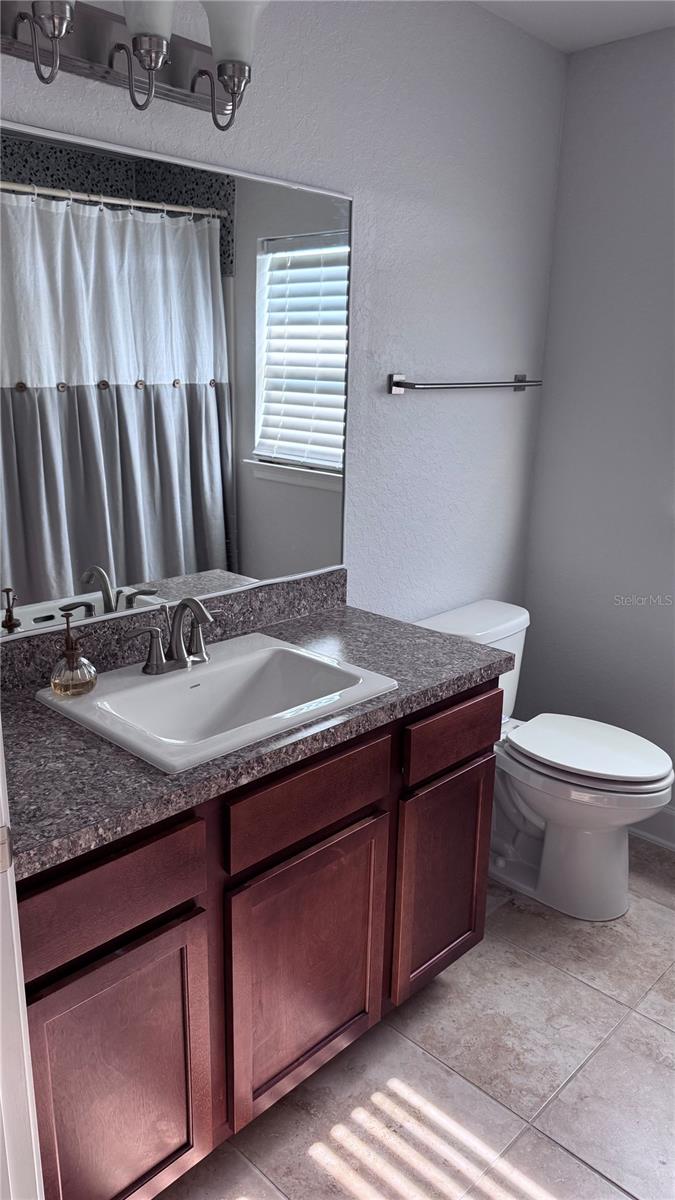 EAGLE CREST - Residential