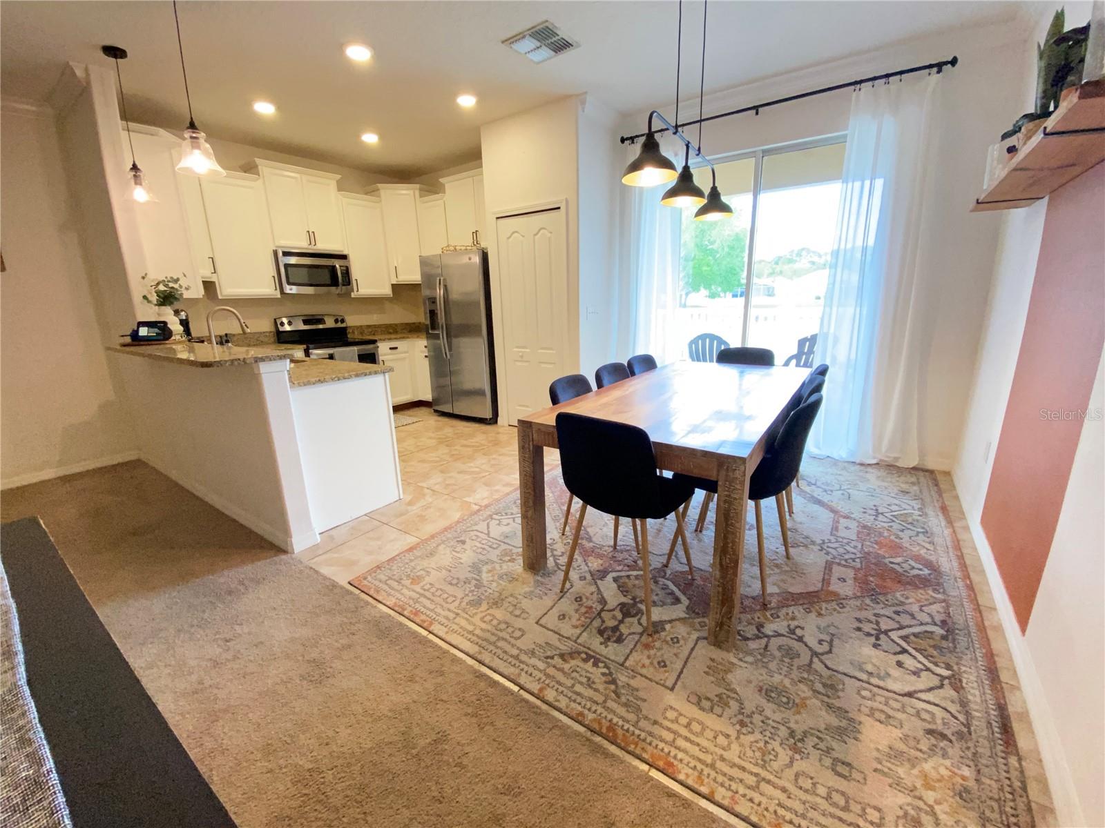 VERANDAH TWNHMS - Residential