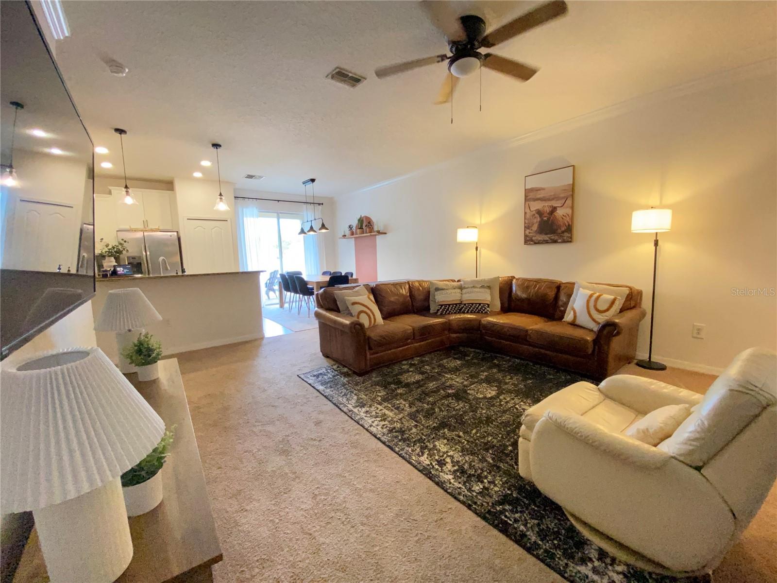 VERANDAH TWNHMS - Residential