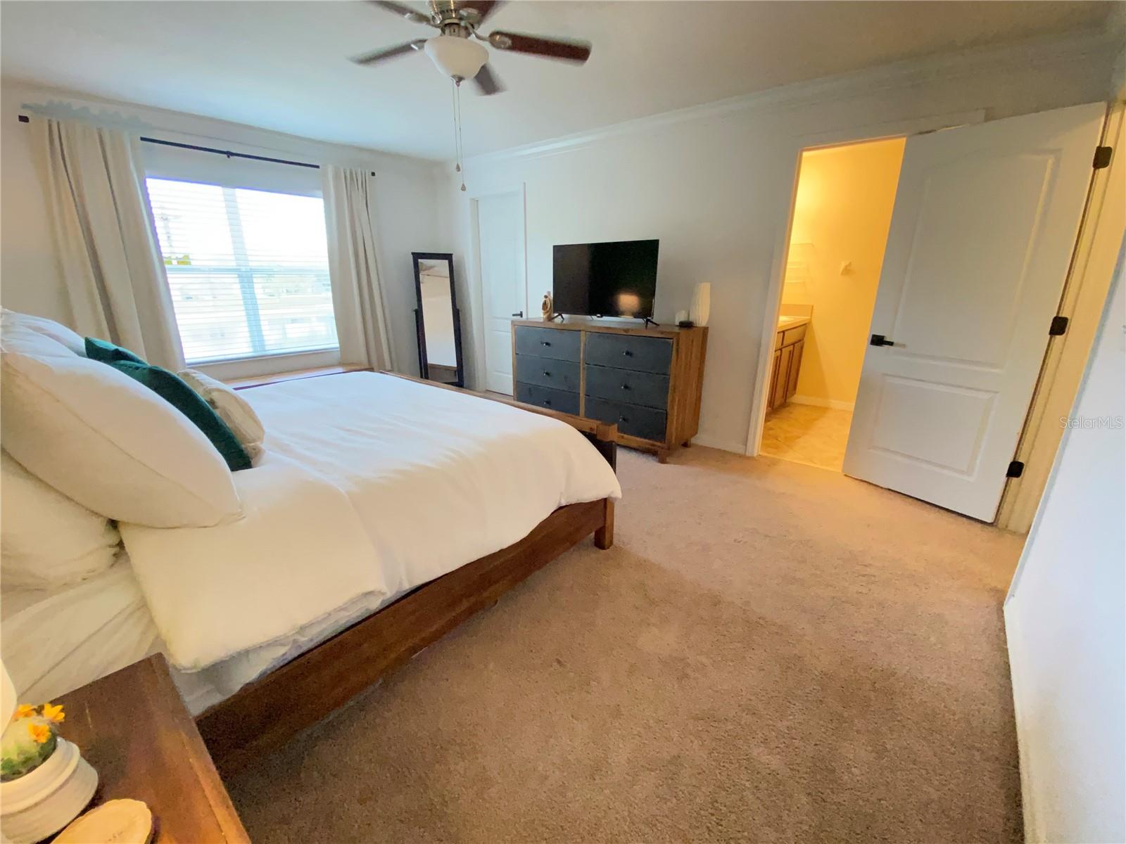 VERANDAH TWNHMS - Residential