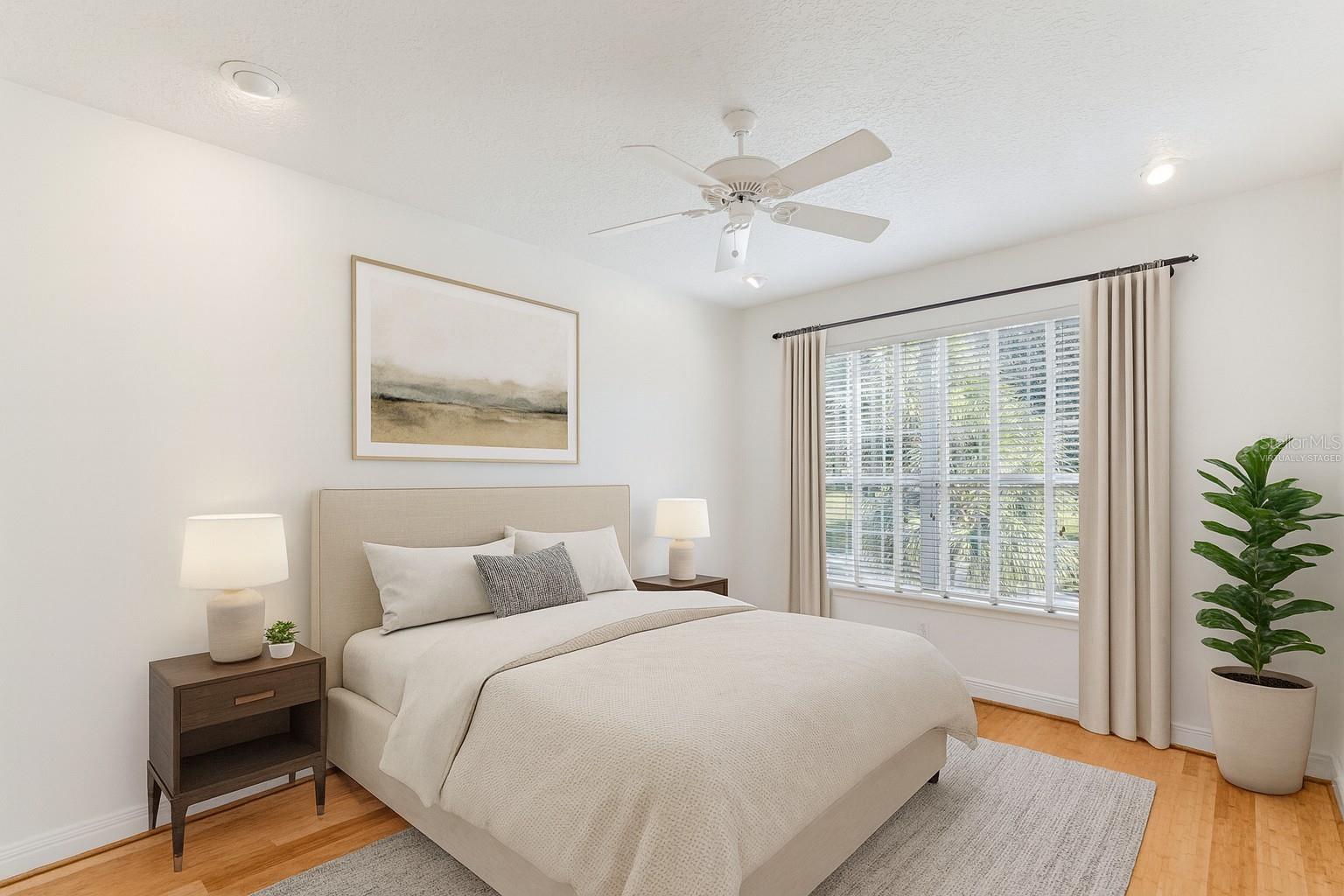 HOWEY MISSION SONOMA CONDO - Residential