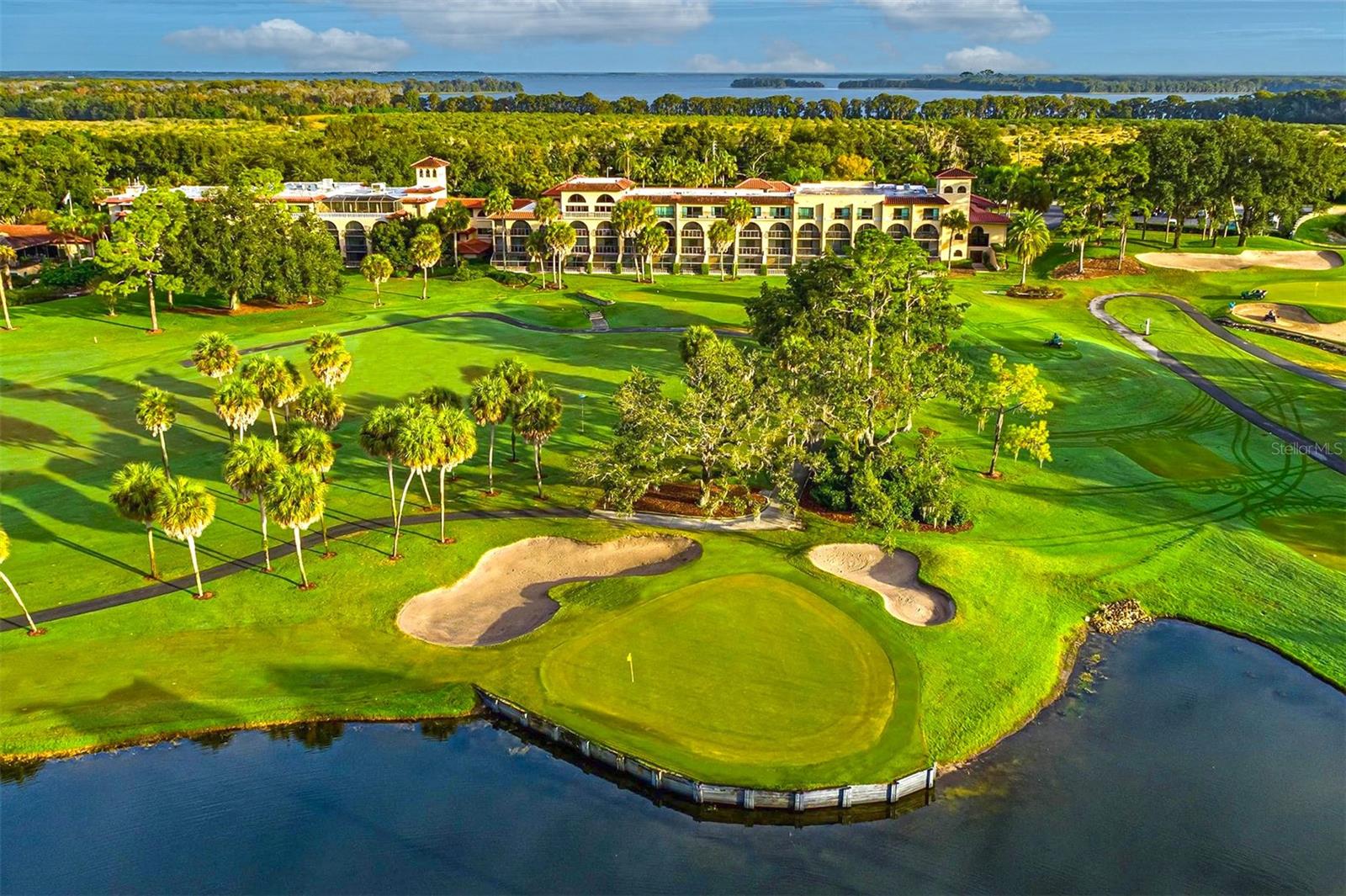 HOWEY MISSION SONOMA CONDO - Residential