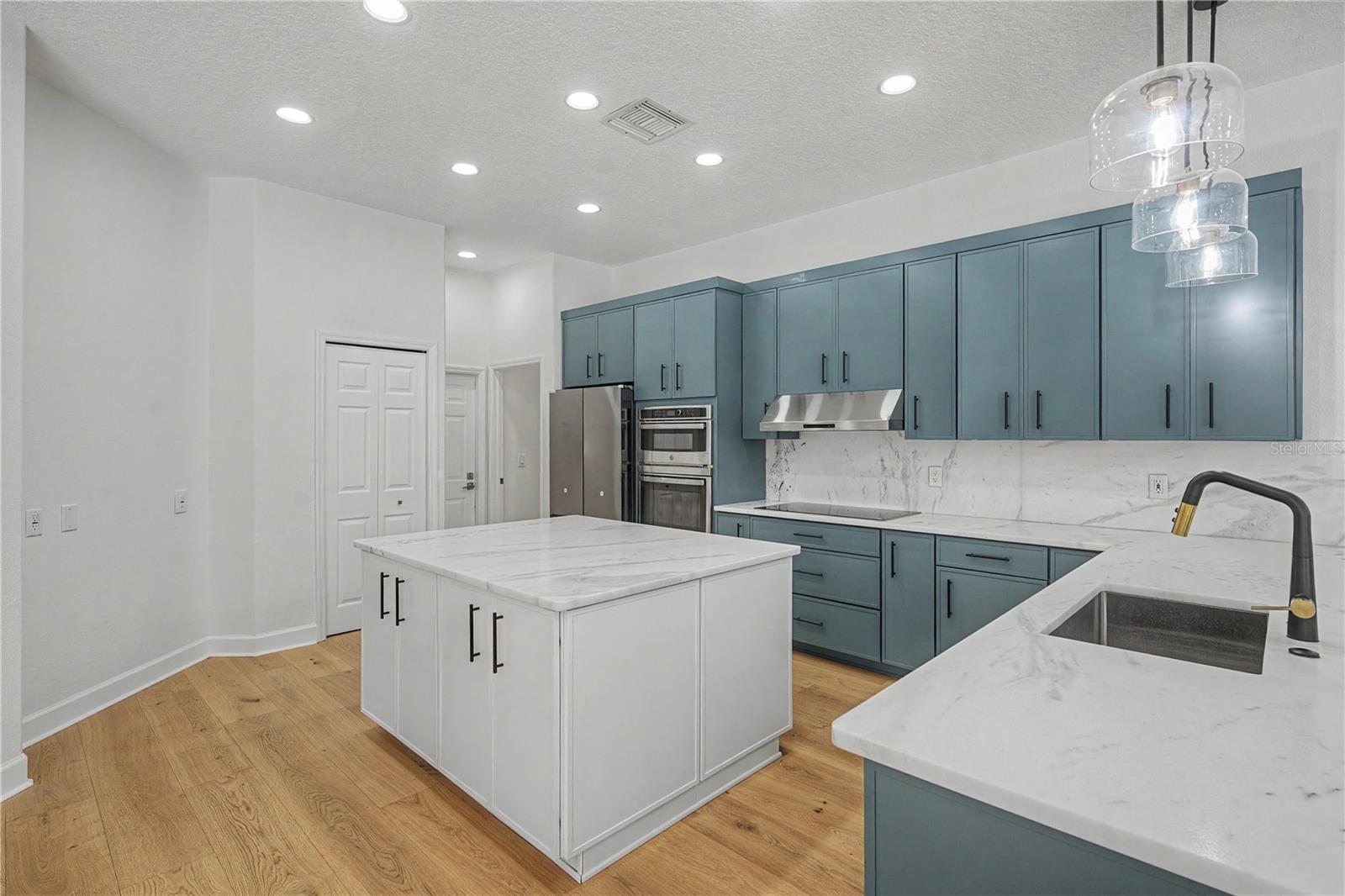 3692 Johnathon Ave, Palm Harbor, FL, 34685, USA, 5 Bedrooms Bedrooms, ,3 BathroomsBathrooms,Residential,Active,3692 Johnathon Ave,TB8520892