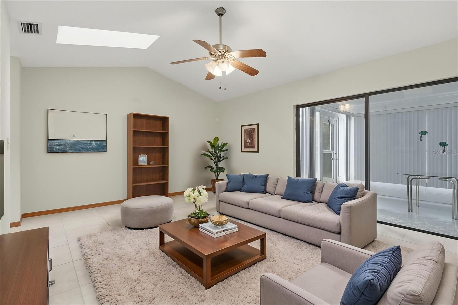 DELTONA LAKES UNIT 20 - Residential