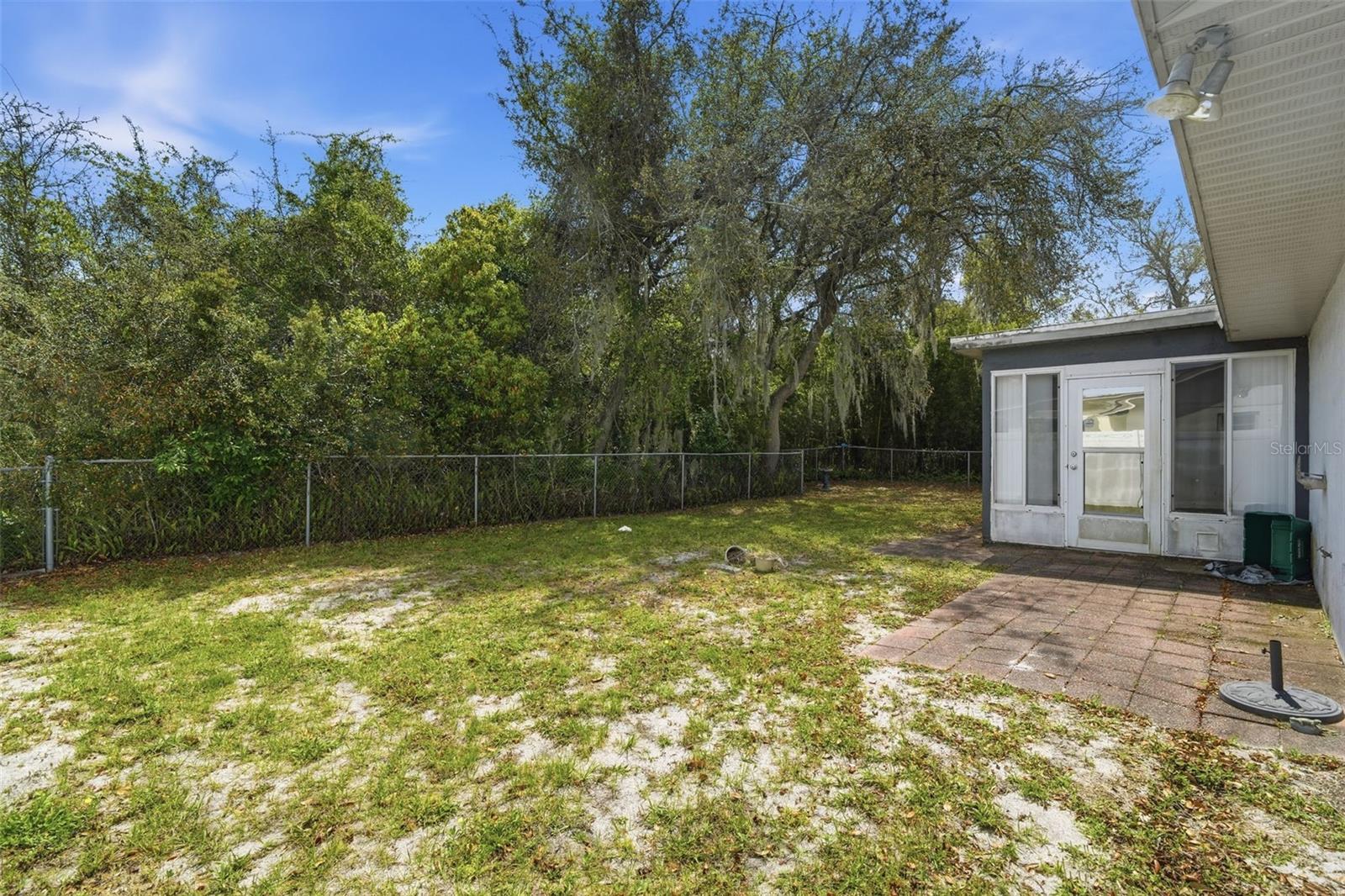 DELTONA LAKES UNIT 20 - Residential