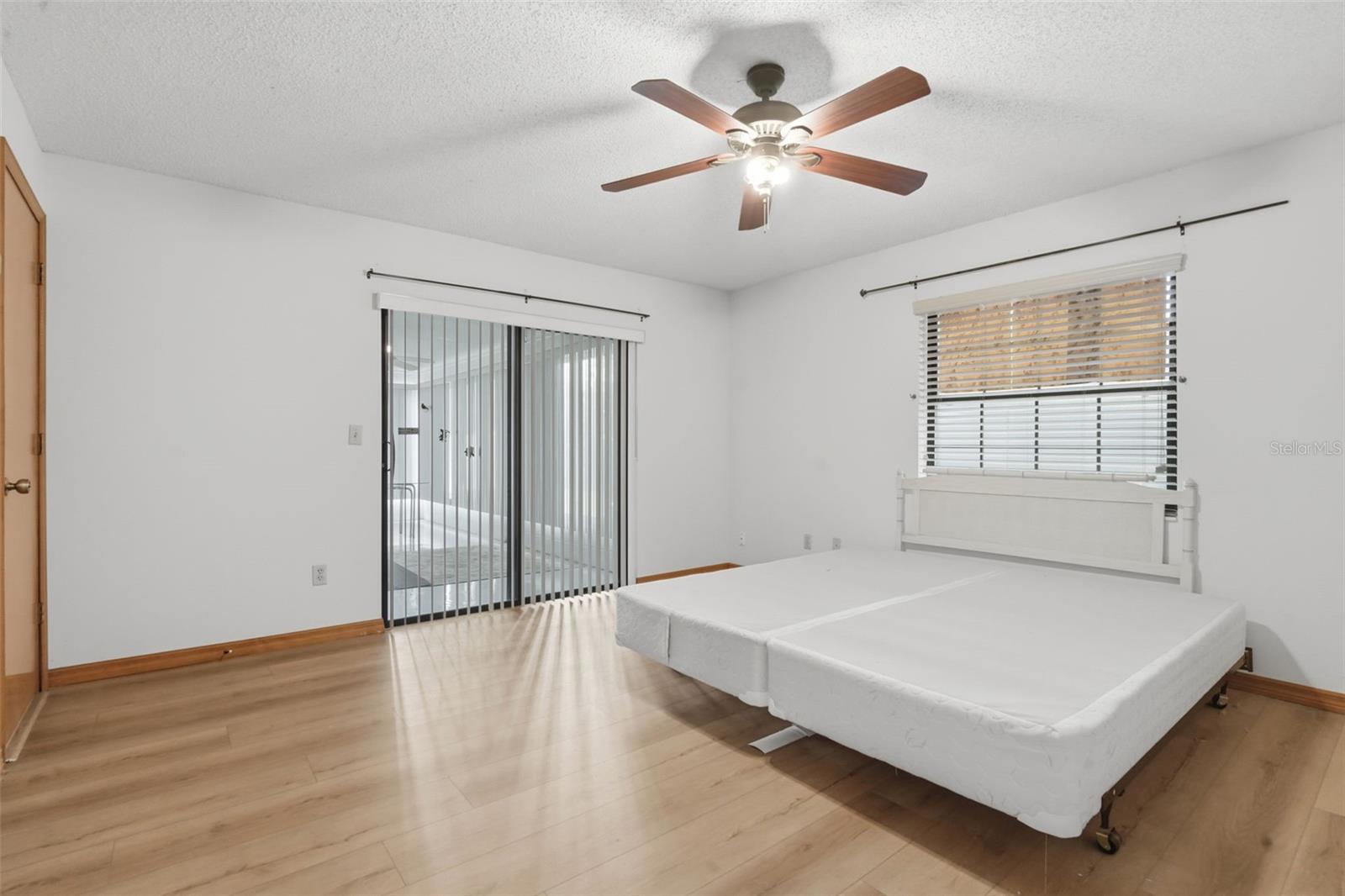 DELTONA LAKES UNIT 20 - Residential