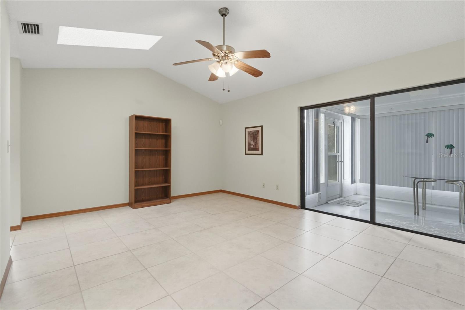 DELTONA LAKES UNIT 20 - Residential
