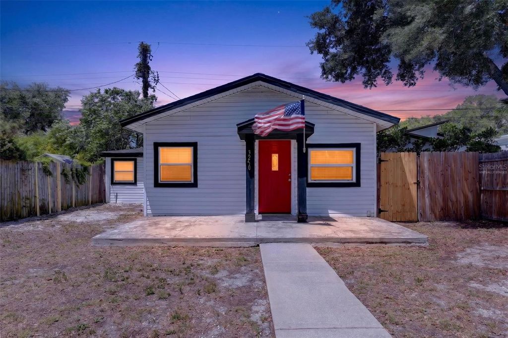 Photo of 3250 Prescott Street N, St Petersburg, FL 33713 (MLS # A4690739)