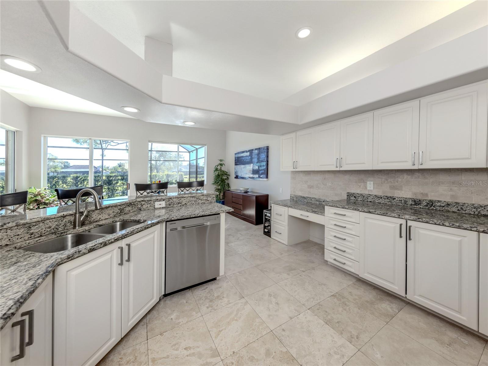 VENICE GOLF & COUNTRY CLUB - Residential