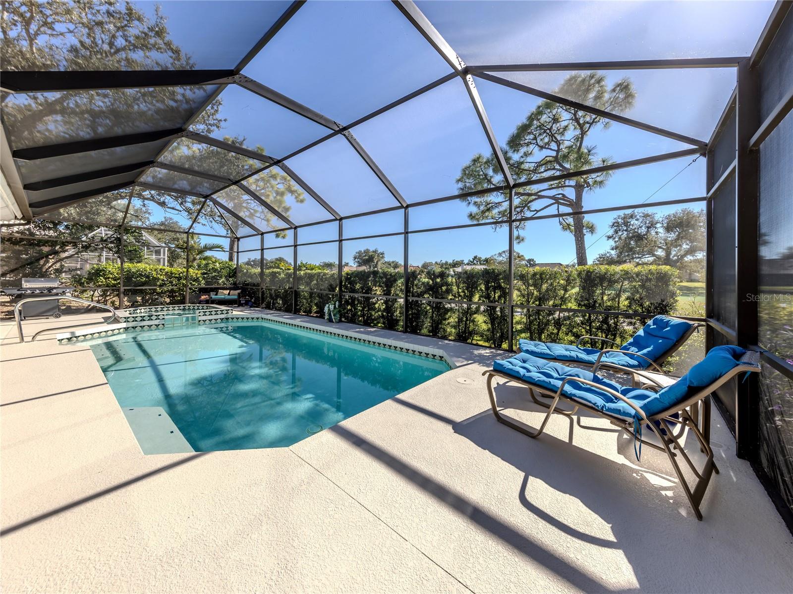 VENICE GOLF & COUNTRY CLUB - Residential