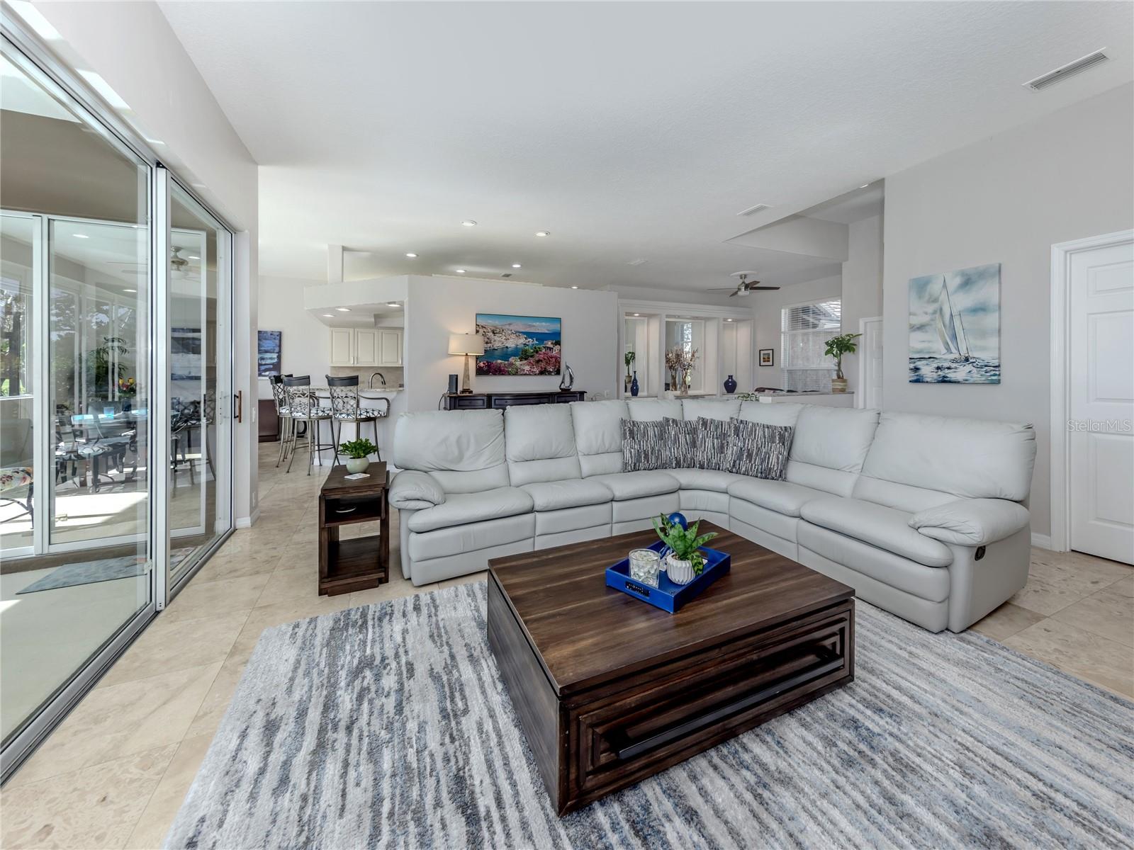 VENICE GOLF & COUNTRY CLUB - Residential