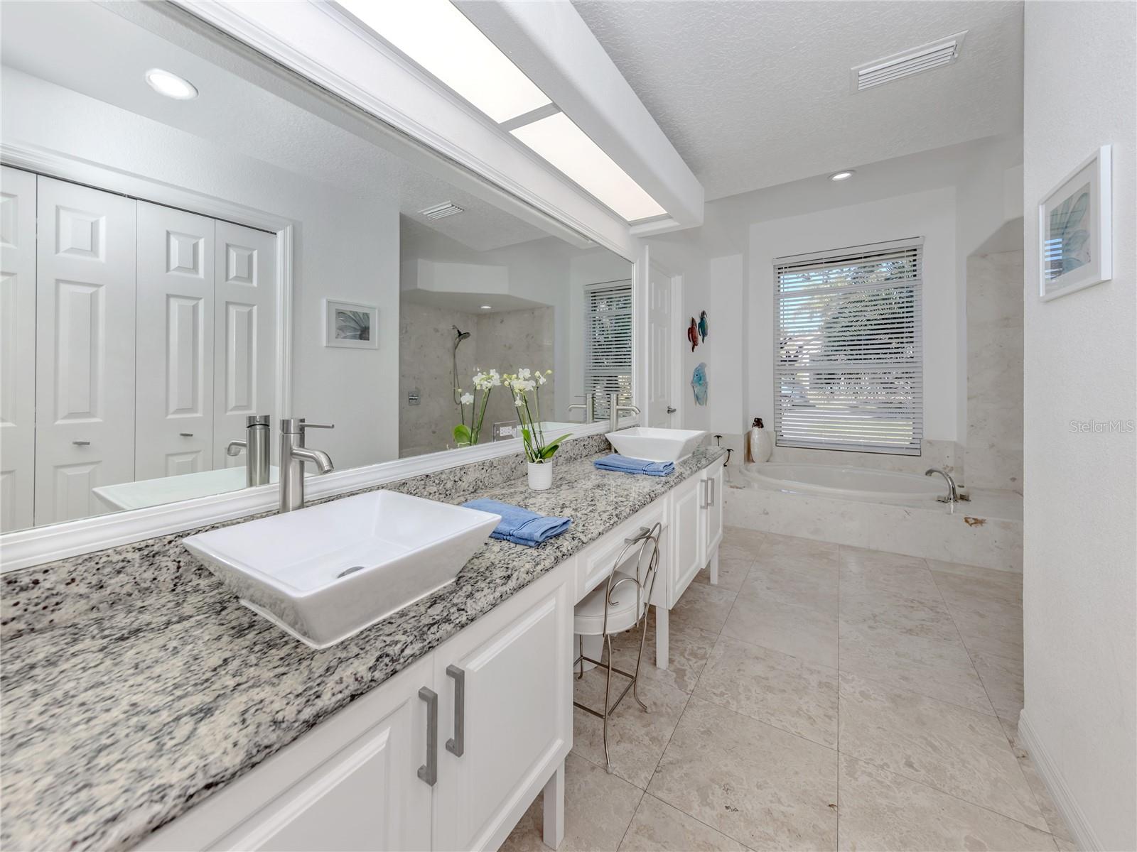 VENICE GOLF & COUNTRY CLUB - Residential