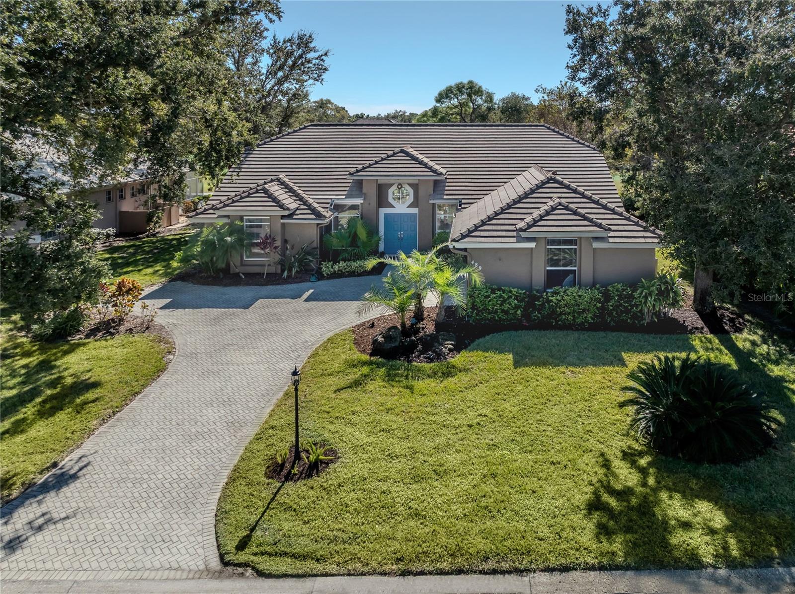 VENICE GOLF & COUNTRY CLUB - Residential