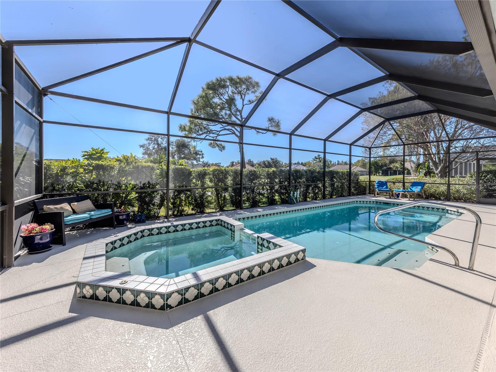 VENICE GOLF & COUNTRY CLUB - Residential