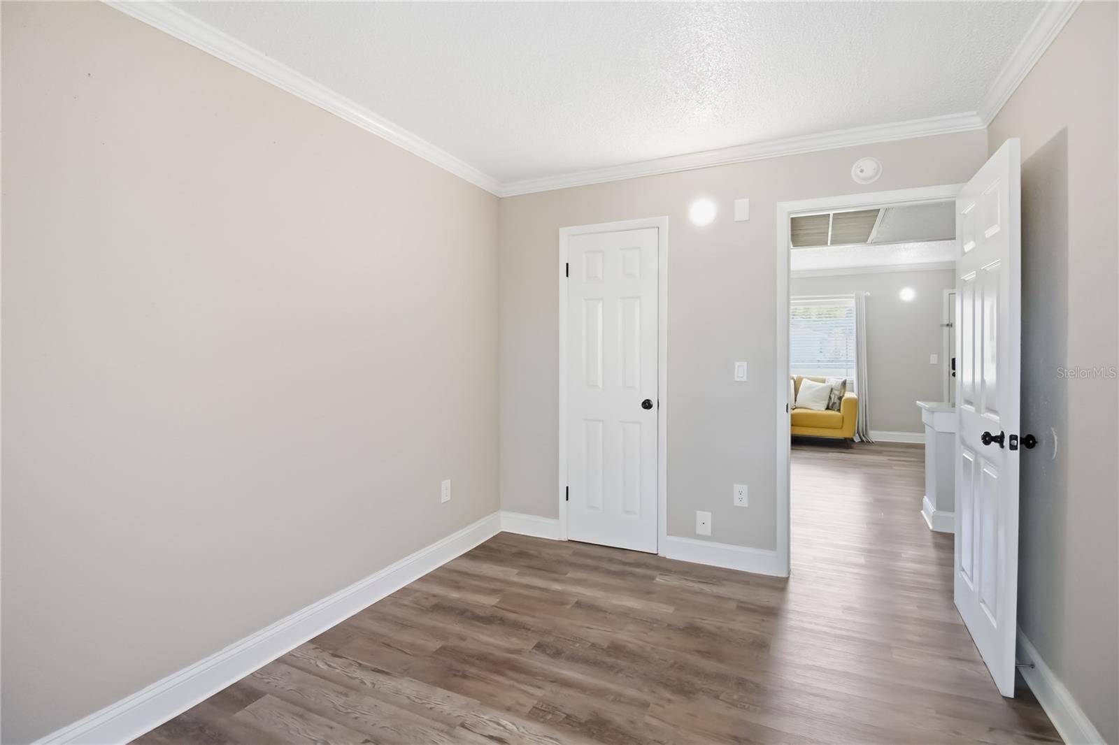 WATERSIDE AT CRANES ROOST A CONDO COMMUNITY - Residential