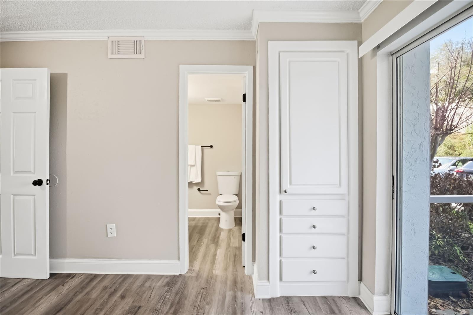 WATERSIDE AT CRANES ROOST A CONDO COMMUNITY - Residential