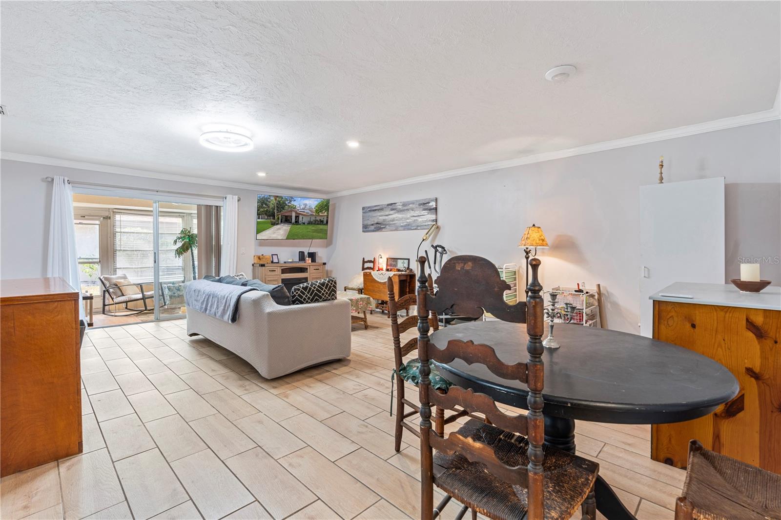 WOODLAND VILLAGE - Residential