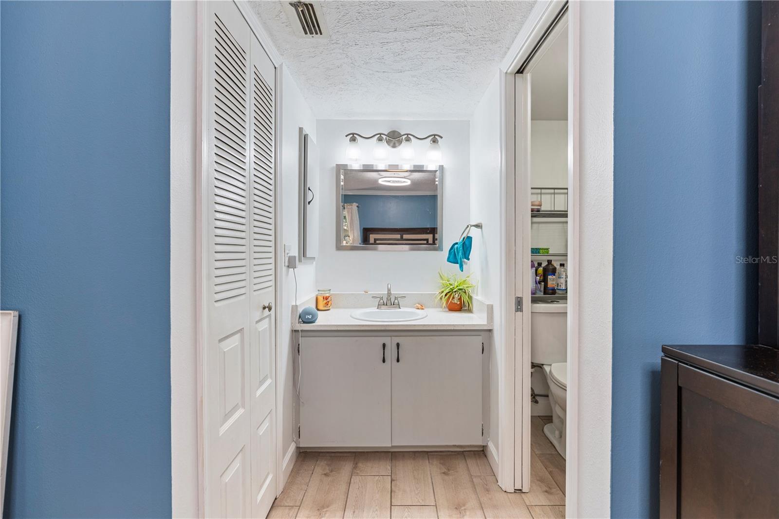 WOODLAND VILLAGE - Residential