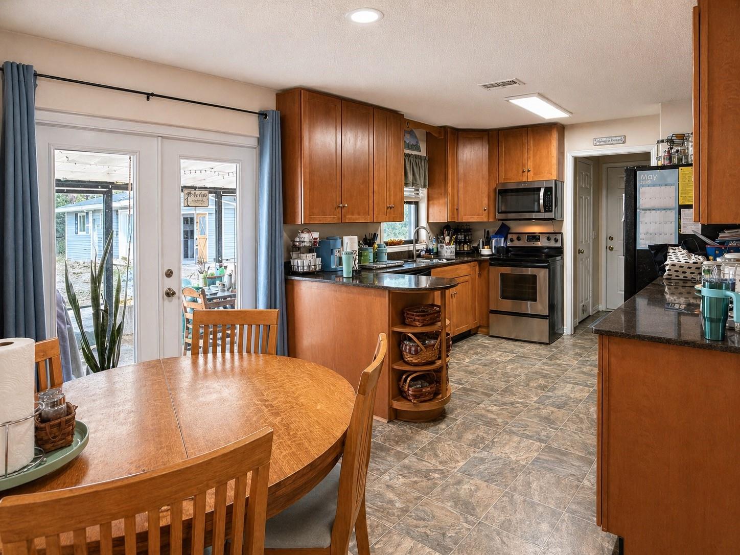 ACREAGE & UNREC PLATS - Residential