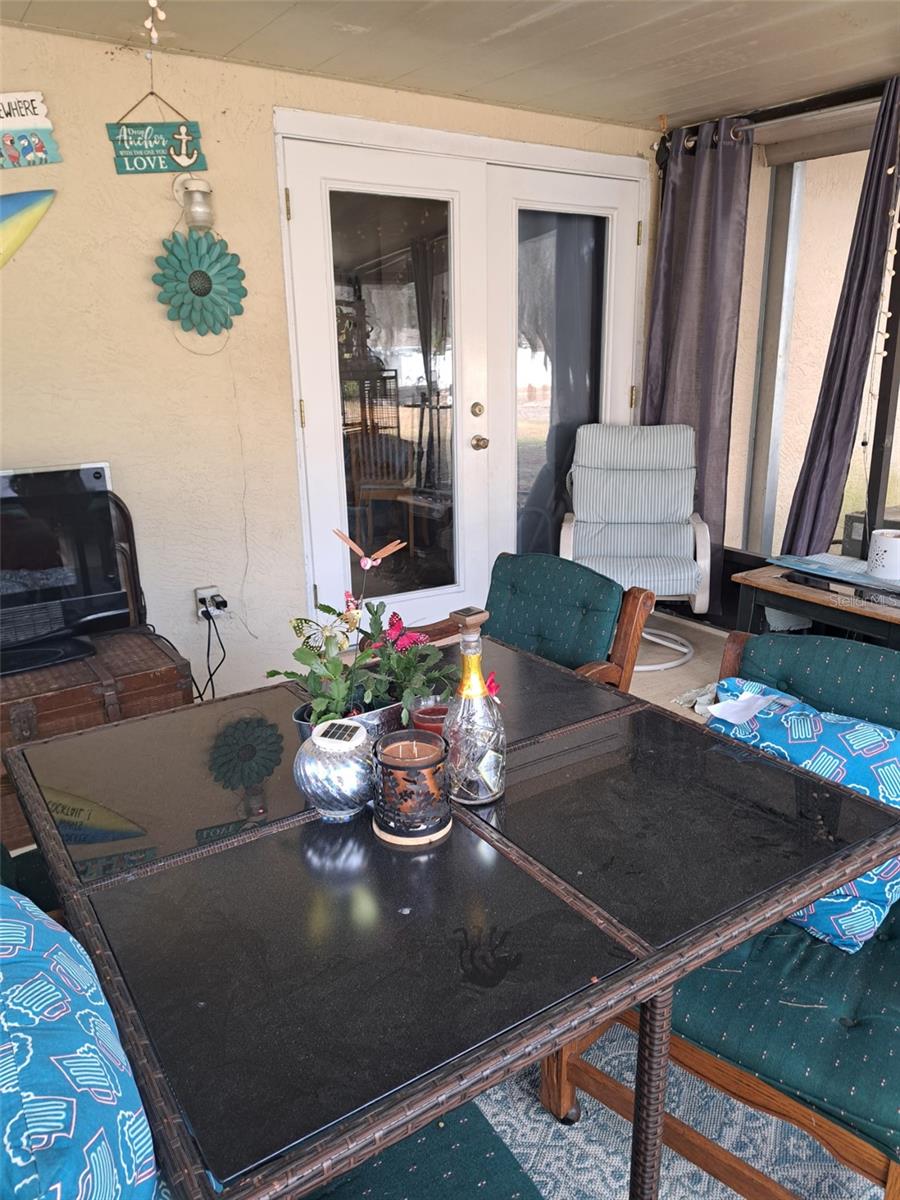 ACREAGE & UNREC PLATS - Residential