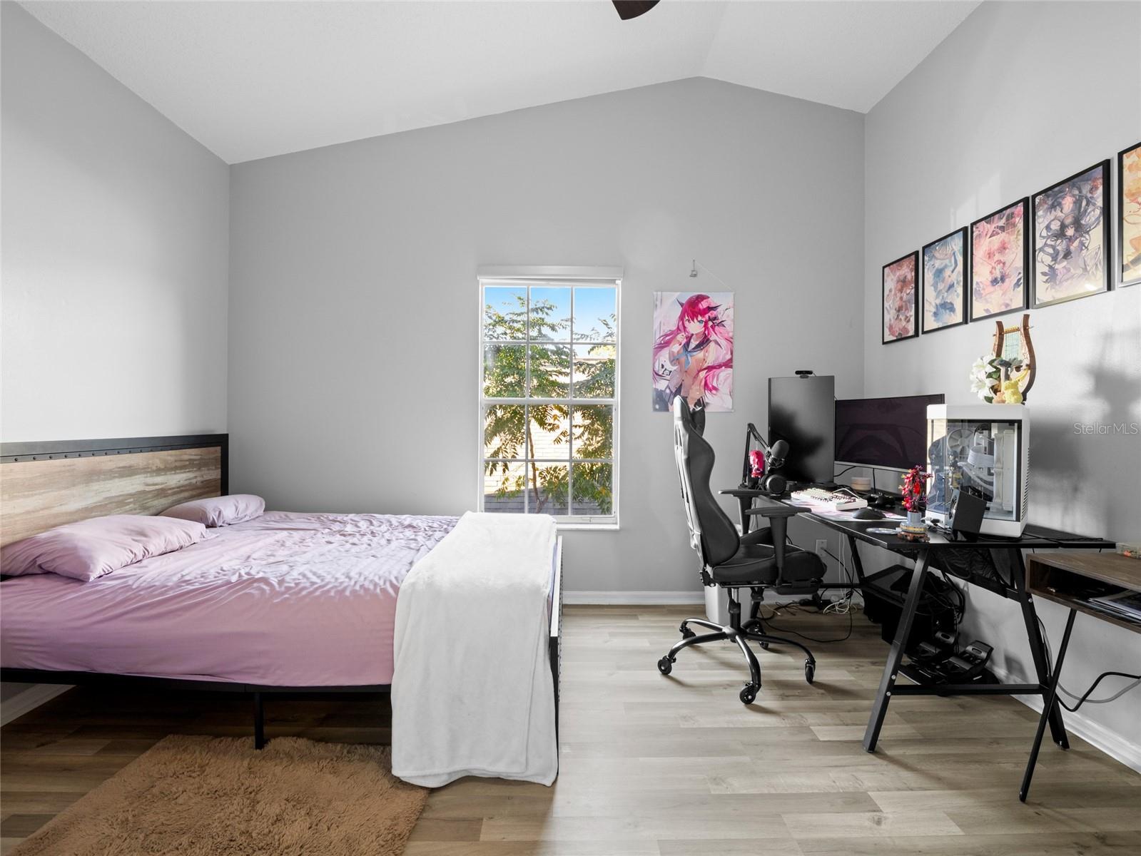 COUNTRY LANE - Residential