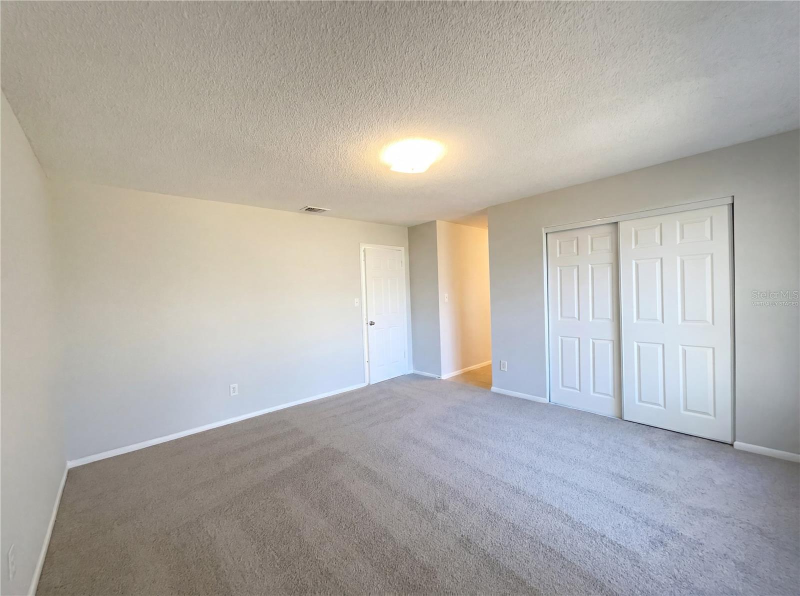 6137 SPARLING HILLS CIRCLE